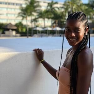 Meet your Posher, Rachel